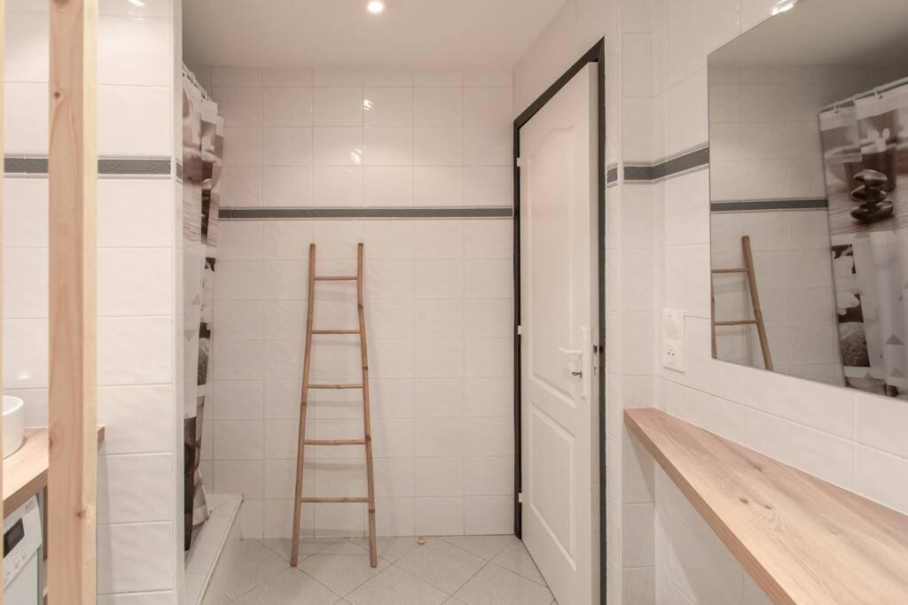Apartamento L23 Rossetti Old Town 3 Min To The Sea/Ac & Wifi Niza Exterior foto